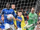 إيفرتون يسقط أمام برينتفورد ويصعب مهمته فى البقاء بالدوري الإنجليزي