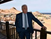 مشروعات جديدة على أرض جنوب سيناء.. إحياء معالم مصر القديمة فى مشروع وسط شرم الشيخ.. ومشروع ممشى أهل مصر بالطور.. محطات شحن السيارات بالكهرباء وتطوير مضمار الهجن.. وجارى إنشاء مبنى مجلس مدينة شرم الشيخ.. صور
