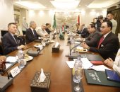 صور.. انطلاق الاجتماع الأول للجنة الحوار الوطنى بحزب الوفد