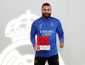 بنزيما يتوج بجائزة لاعب شهر إبريل فى ريال مدريد 