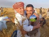 مطروح الخير.. حصاد الشعير بالنجيلة.. والتبرع بجزء من بيعه للأرامل والمطلقات