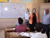 استبعاد اثنين من رؤساء لجان الإعدادية بالإسكندرية لتقصيرهما فى عملهما