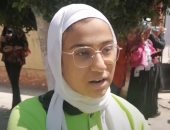 تباين آراء طالبات الإعدادية ببورسعيد على امتحان مادة الهندسة.. لايف وصور