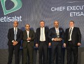 احتفالية bt100 تكرم شركة اتصالات مصر ضمن الأكثر تأثيراً 