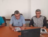 وكيل تعليم أسوان يجتمع برؤساء اللجان ومراقبى امتحانات الدبلومات الفنية