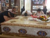 هنا دير الأنبا بيشوى الشاهد على رحلة العائلة المقدسة بوادى النطرون.. لايف