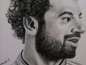 ببورتريهات مبدعة لمحمد صلاح والزعيم.. يوسف يشارك موهبته فى رسم النجوم