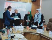 أساتذة الإعلام يناقشون سبل محو الأمية الرقمية الإعلامية وضوابط الشرف المهنية