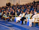 مصطفى مدبولى: بناء قاعدة بيانات عن الصناعات الموجودة بدول أفريقيا ضرورة