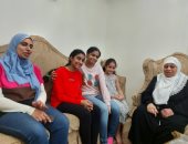 فرحة أسرة نورهان أشرف الأولى بالشهادة الإعدادية فى الإسكندرية.. فيديو وصور
