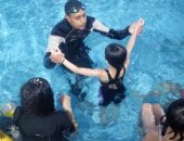 بدء نشاط مدرسة تعليم السباحة لذوى الاحتياجات الخاصة مجانا بالوادى الجديد