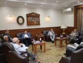 نقيب المهندسين يجتمع مع 4 نقابات للاتفاق على محاور مشاركتها فى الحوار الوطنى