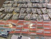 جمارك المطار تضبط راكبا حاول تهريب كمية كبيرة من مستلزمات طب الأسنان