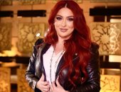 أبرز المعلومات عن المغنية السورية فرح يوسف بعد إحداثها جدلا بسبب زوجها