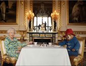 تعرف على كواليس تصوير فيديو محادثة الملكة إليزابيث والدب بادينجتون "صور"