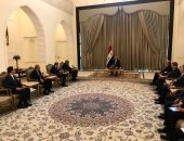 رئيس العراق يؤكد الحاجة لتخفيف التوترات ونزع فتيل الأزمات فى المنطقة.. فيديو
