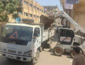 استمرار حملات النظافة ورفع الإشغالات بقرى ومدن محافظة كفر الشيخ.. صور