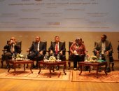 القوى العاملة تدعو الشركات لتطوير نماذج أكثر مراعاة للبيئة 