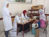 الكشف على 1240 حالة وصرف العلاج مجانا بقافلة حياة كريمة لجامعة كفر الشيخ