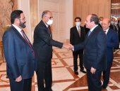 الرئيس السيسي: مصر استجابت لتسيير الرحلات بين مطارى القاهرة وصنعاء 