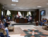 محافظ جنوب سيناء يتابع نسب التنفيذ بالمشروعات القومية والتنموية