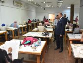 رئيس جامعة الأقصر يتفقد سير أعمال امتحانات نهاية العام الدراسى.. صور
