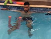 ناصر ماهر يخضع لجلسة تأهيل فى حمام السباحة للتعافى من إصابة الضامة