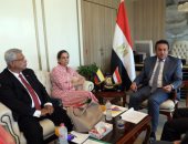 وزير التعليم العالى يبحث آليات التعاون العلمى مع كولومبيا.. صور