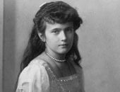 أناستاسيا وقصتها المثيرة.. الأميرة الروسية هل قُتلت أم حُرقت أم هربت؟