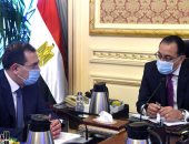 رئيس الوزراء يتابع مع وزير البترول جهود تنفيذ تكليفات الرئيس فى عدد من الملفات