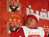 "مازن" أصغر مشجع اليوم فى مباراة القمة بين الأهلى والزمالك.. صورة