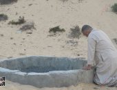 مشاهد حصرية لتدفق المياه العذبة من أعماق الآبار على ساحل شمال سيناء