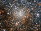 تلسكوب هابل الفضائى يلتقط عنقودًا كرويًا متلألئًا بالقرب من قلب مجرتنا