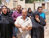  أسرة نيرة أشرف من أمام قبرها: بنحلم بيوم الحكم على المتهم.. فيديو