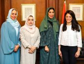 وزيرة التعاون الدولى تستعرض مع نائبة رئيس مجلس الإمارات سياسات تمكين المرأة