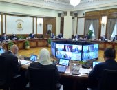 رئيس الوزراء يهنئ الرئيس والشعب المصرى بالذكرى التاسعة لثورة 30 يونيو .. مدبولى:مصر حريصة على التشاور المستمر مع الدول العربية لبحث القضايا المشتركة.. ويكلف 3 وزراء بتوفير احتياطى من السلع الأساسية لمدة 6 أشهر 