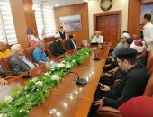 محافظ بورسعيد يستقبل رجال دين وعدد من الجهات التنفيذية للتهنئة بذكرى 30 يونيو