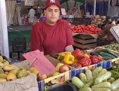 4 كيلو طماطم بـ 10 جنيهات.. أسعار الخضراوات فى سوق بنى سويف.. لايف