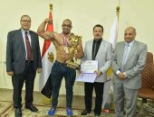 جامعة الوادي الجديد تكرم الفائزين ببطولة كأس مصر لكمال الأجسام