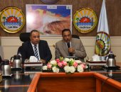 محافظ مطروح يستقبل رئيس شركة كهرباء البحيرة ويهنئه بتوليه مهام عمله الجديد