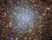 هابل يلتقط مجموعة متلألئة من آلاف النجوم.. التفاصيل 