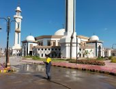 مواصلة تنظيف الميادين وتطهير  المساجد المخصصة لصلاة عيد الأضحى بالإسكندرية