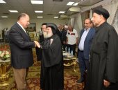 محافظ أسيوط يستقبل المهنئين بعيد الأضحى من مختلف الطوائف والقطاعات.. صور