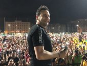 مصطفى قمر يحيى حفل العيد بالإسكندرية.. صور