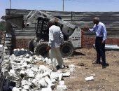 إزالة 3 حالات تعد بمساحة 1600 م2 بكوم أمبو وإدفو بأسوان ورفع 150 طن مخلفات.. صور