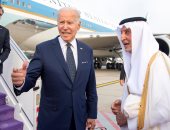 الرئيس الأمريكى جو بايدن يصل مطار الملك عبد العزيز فى جدة