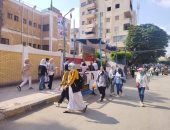 توافد طلاب الثانوية العامة بالقليوبية على اللجان لأداء الامتحانات