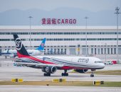 الصين تفتتح أول مطار محورى تخصصى للشحن فى آسيا.. صور