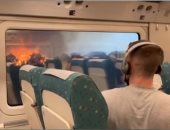 ألسنة النيران إثر حرائق الغابات تقترب من التهام قطار فى إسبانيا.. فيديو