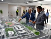 وزير الشباب والرياضة يتفقد مبنى الأكاديمية العربية بالعلمين الجديدة